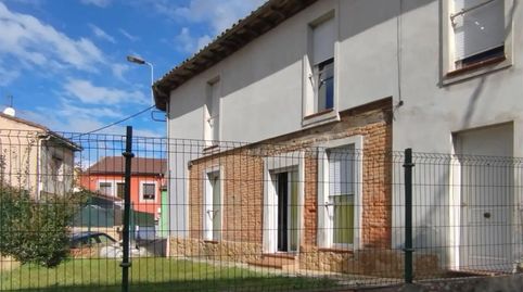 Foto 2 de Casa o xalet en venda a Calle Joaquín Costa, 2, La Felguera, Langreo
