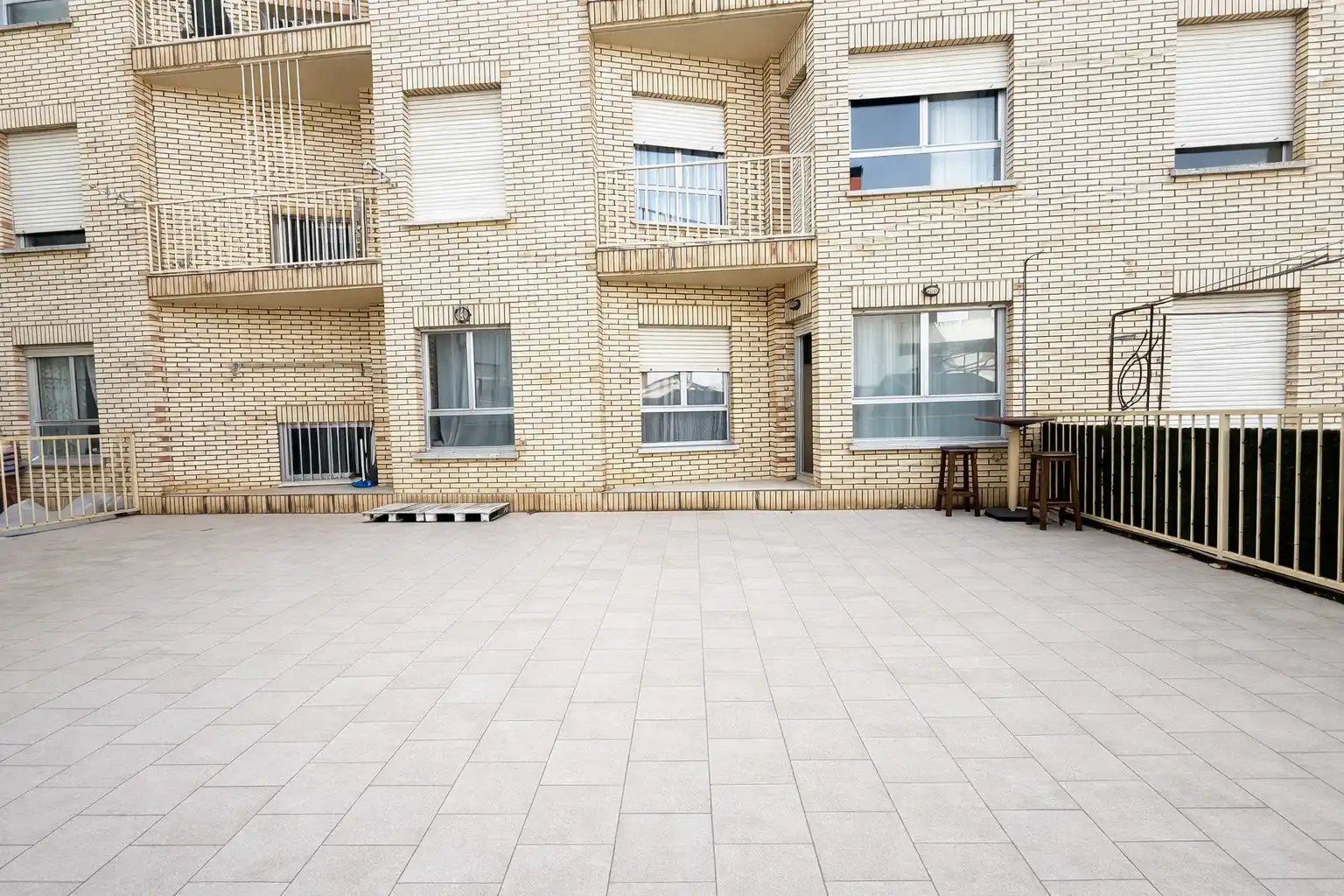 Terrassa de Apartament en venda en  Logroño amb Calefacció, Terrassa i Traster