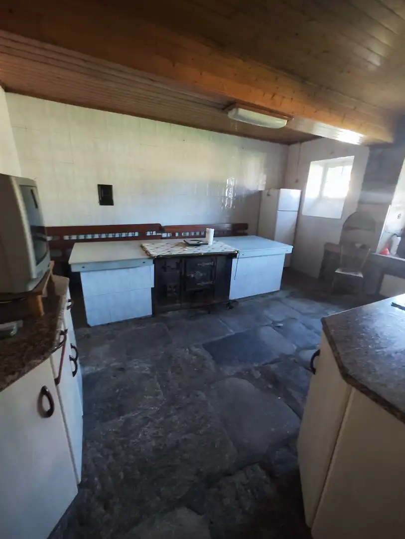 Cuina de Casa o xalet en venda en Silleda amb Calefacció, Parquet i Traster