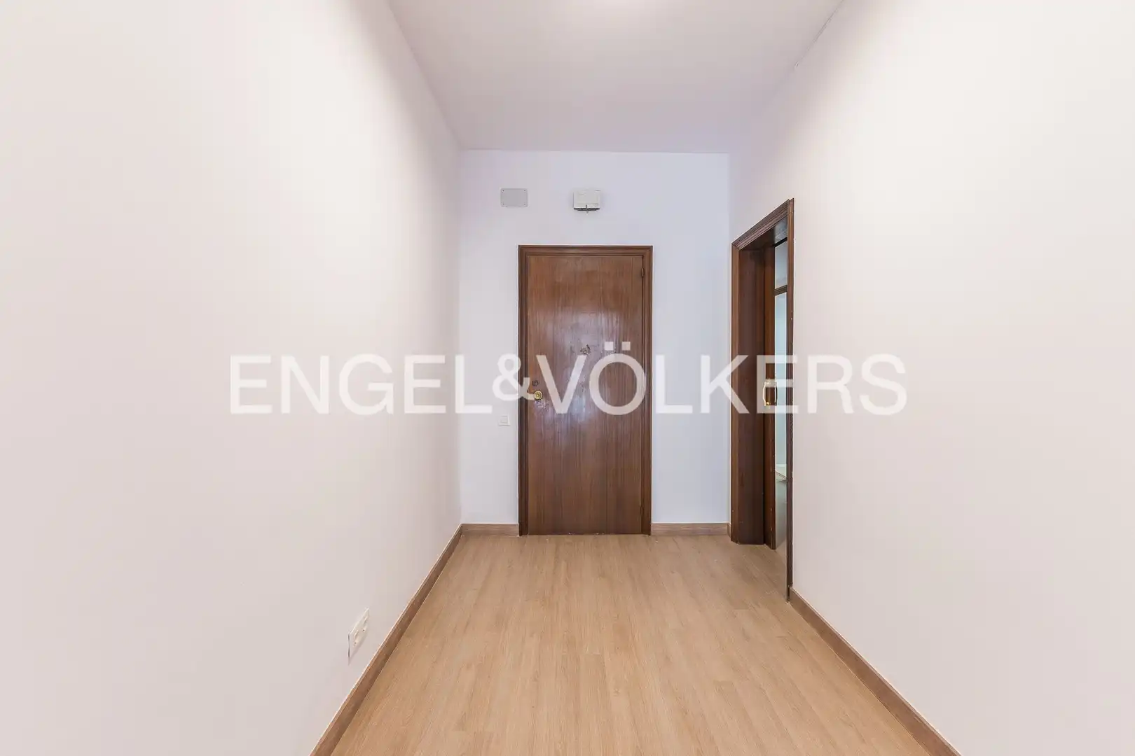 Piso de alquiler en Barcelona con Aire acondicionado, Calefacción y Parquet