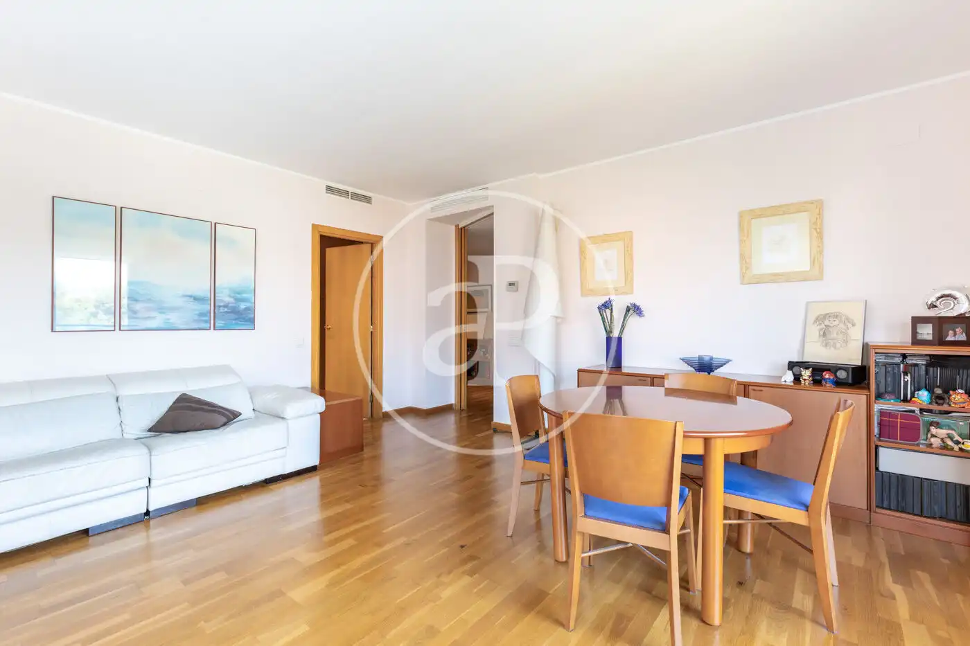 Exterior view of Flat for sale in Sant Cugat del Vallès  with Air Conditioner, Heating and Terrace