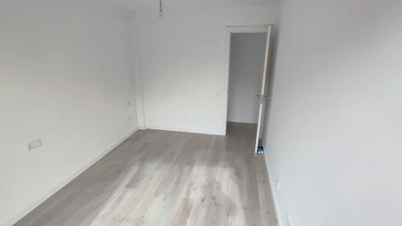 Piso con ascensor en alquiler en Carrer Llevant 16, imagen 11