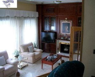 Living room of Single-family semi-detached for sale in  Albacete Capital  with Terrace and Balcony