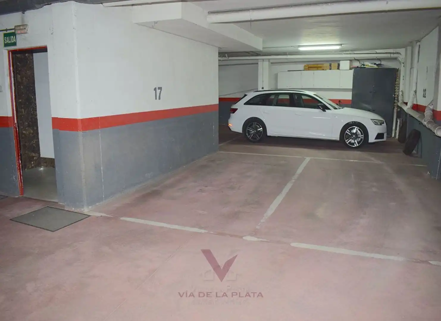 Parking of Flat for rent in Salamanca  with Heating, Furnished and Oven