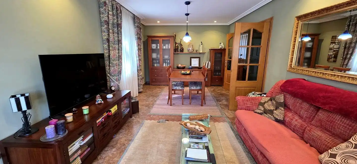 Living room of Houses for sale in Valdés - Luarca  with Heating, Private garden and Parquet flooring