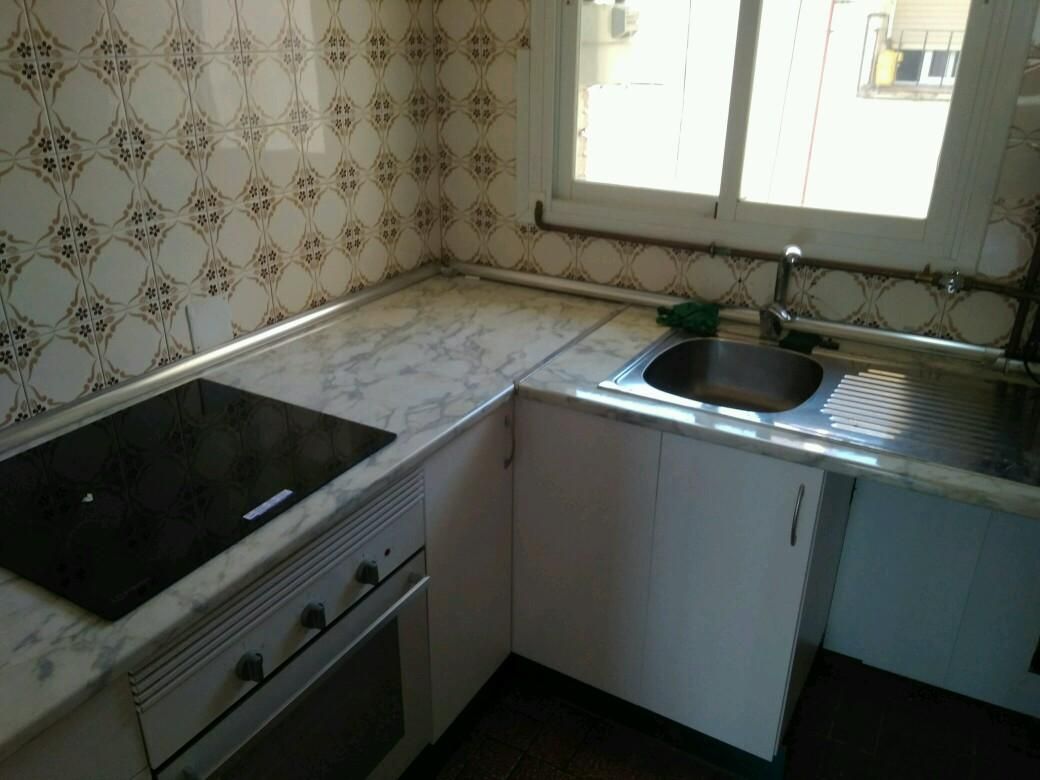 Kitchen of Flat for sale in  Madrid Capital  with Heating and Parquet flooring