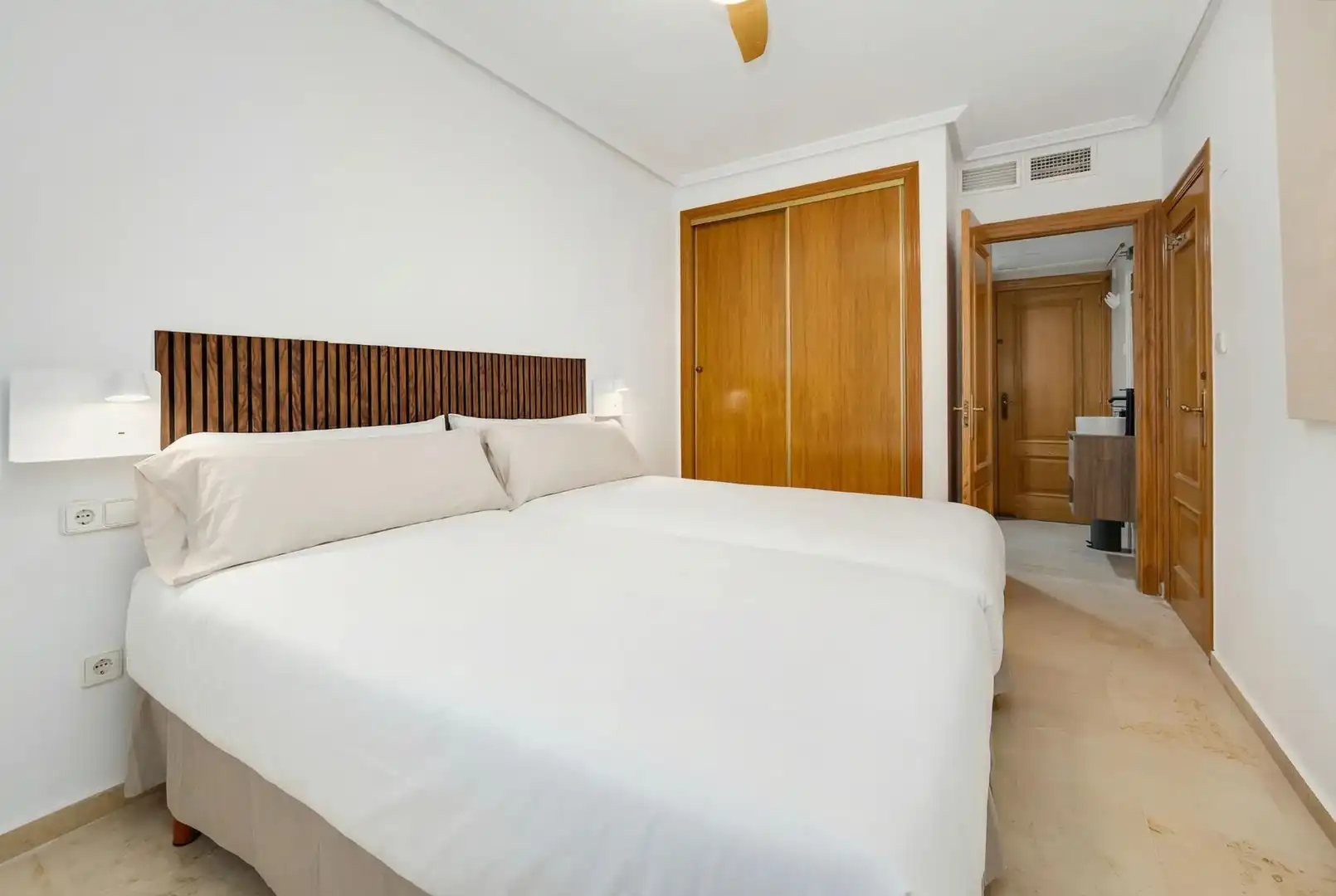 Bedroom of Flat for rent in Torrevieja  with Terrace and Furnished
