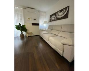 Sala d'estar de Apartament de lloguer en  Valencia Capital amb Aire condicionat, Calefacció i Balcó