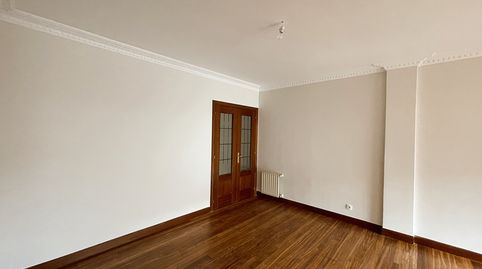 Foto 4 de Pis en venda a Landabarri Bidea, Artatza - Pinueta - Pinosolo, Leioa