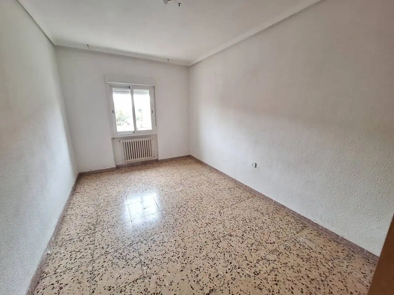 Wohnung zum Verkauf in Fuenlabrada mit Heizung und Terrasse