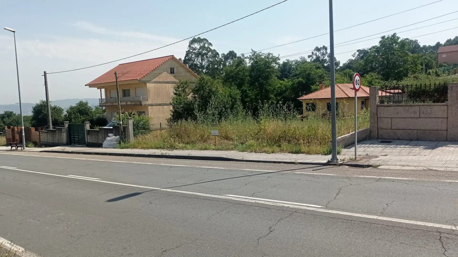 Terreny residencial en venda a Camiño do Pedregal 8, imagen 2
