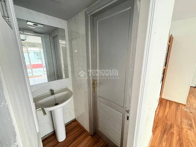 Local comercial en Alquiler en Playa Jardín