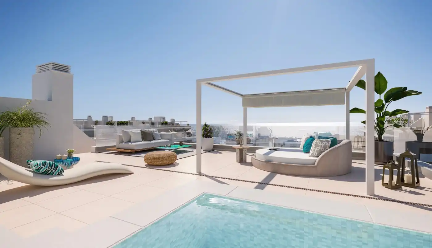 Ático con piscina en venta en Playa Bahía Dorada