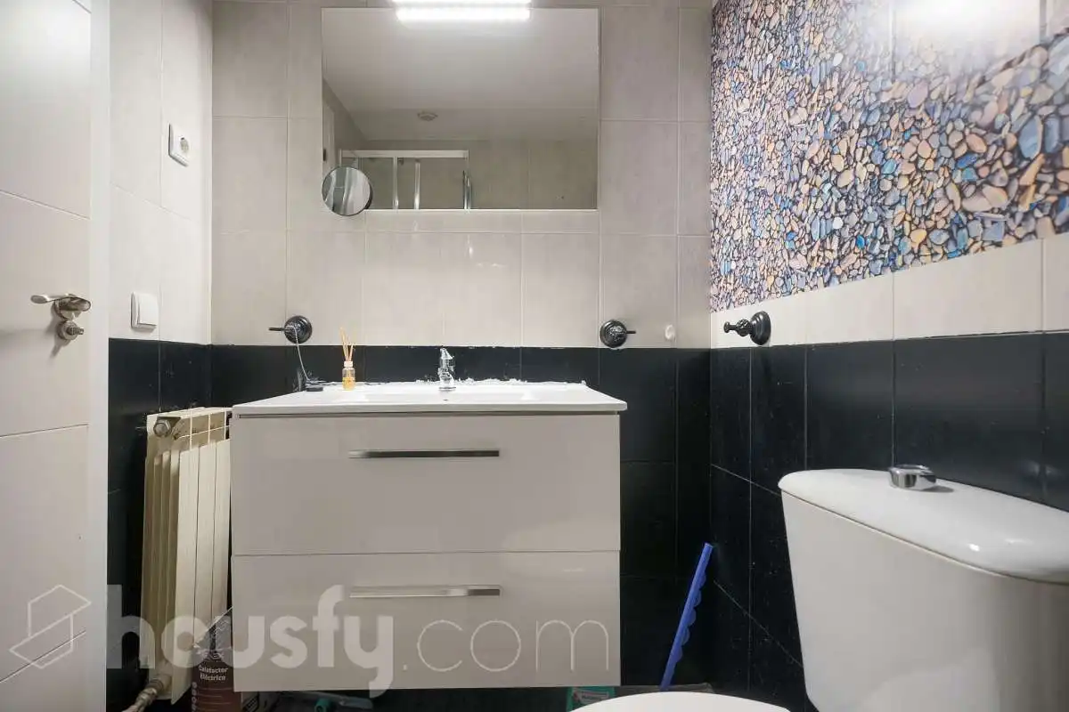 Baño de Piso en venta en Torrejón de Ardoz con Calefacción, Terraza y Trastero