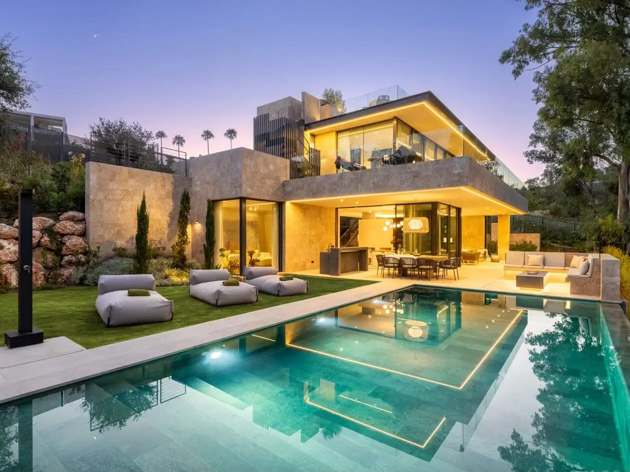 Terraza de Casa o chalet en venta en Marbella con Aire acondicionado, Calefacción y Jardín privado