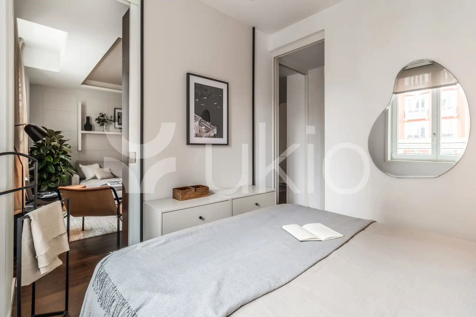 Bedroom of Apartments for rent in Madrid  with Air Conditioner, Heating and Furnished