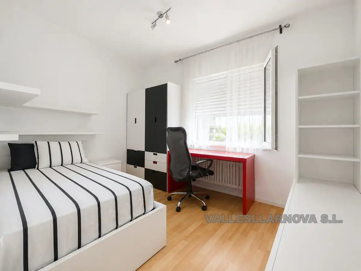 Habitación de Casa adosada en venta en Parets del Vallès con Jardín privado y Terraza