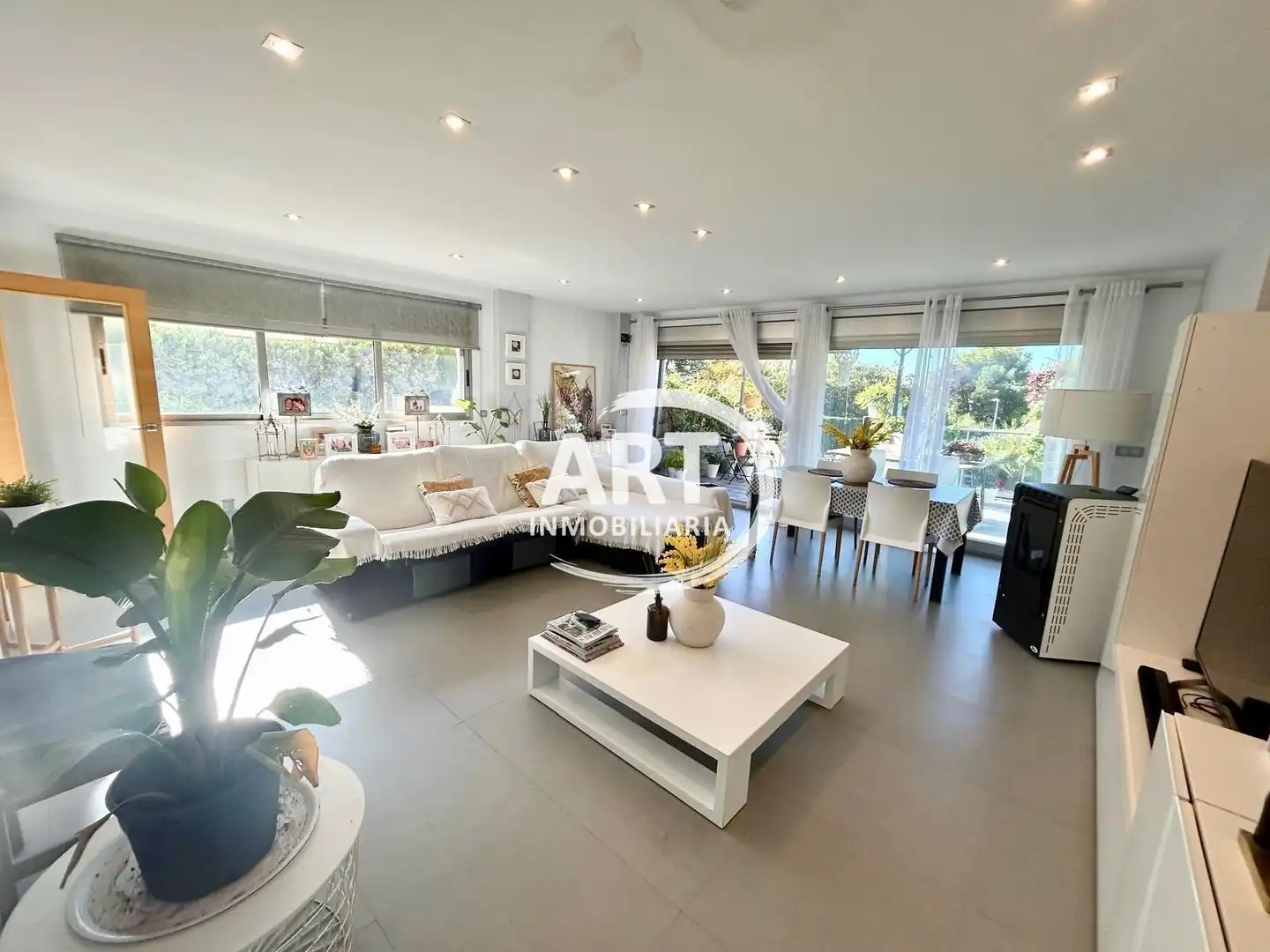Vista exterior de Casa o chalet en venta en Llíria con Aire acondicionado, Calefacción y Jardín privado