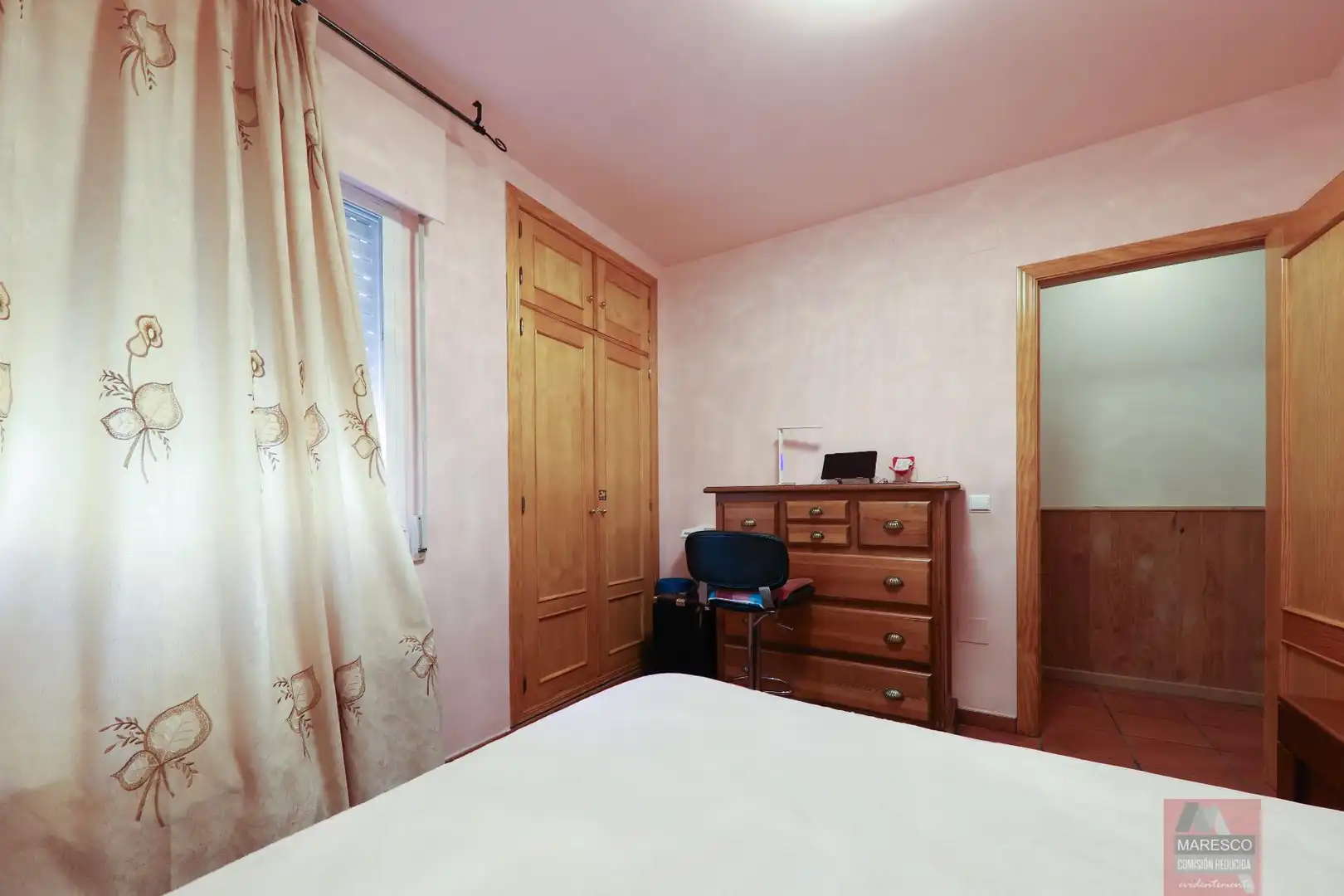 Schlafzimmer von Wohnung zum Verkauf in Fuengirola mit Klimaanlage, Terrasse und Abstellraum