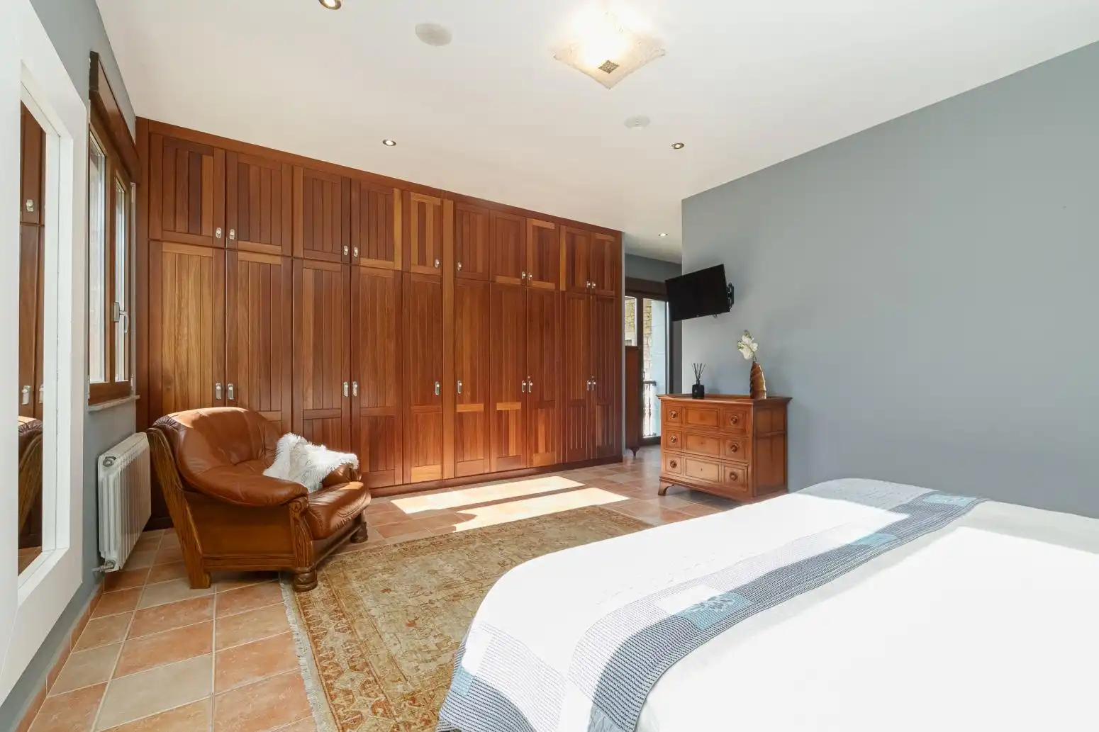 Bedroom of Houses for sale in Friol  with Heating, Private garden and Furnished