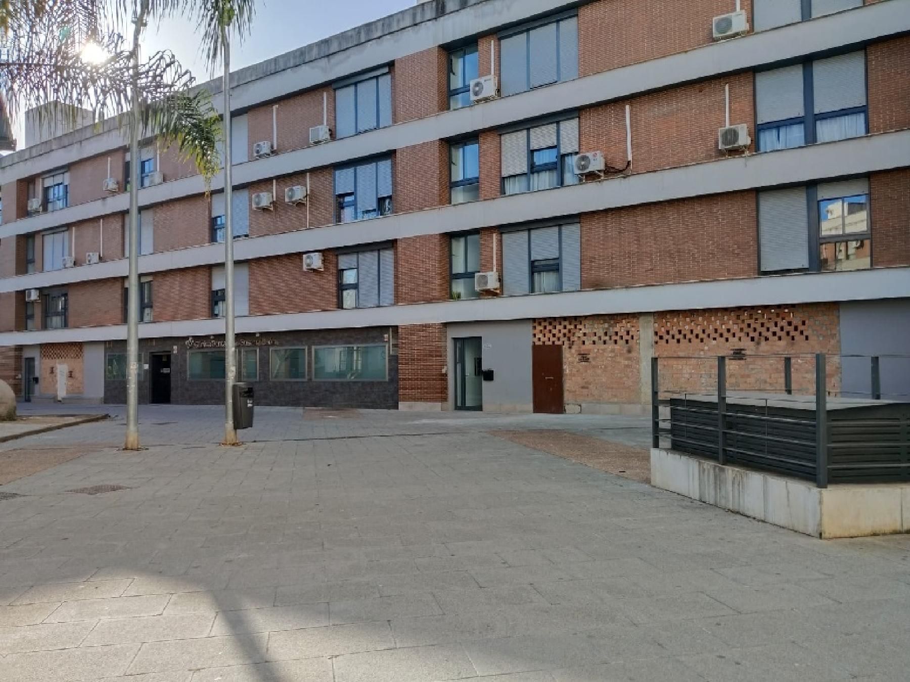 Vista exterior de Piso en venta en  Sevilla Capital
