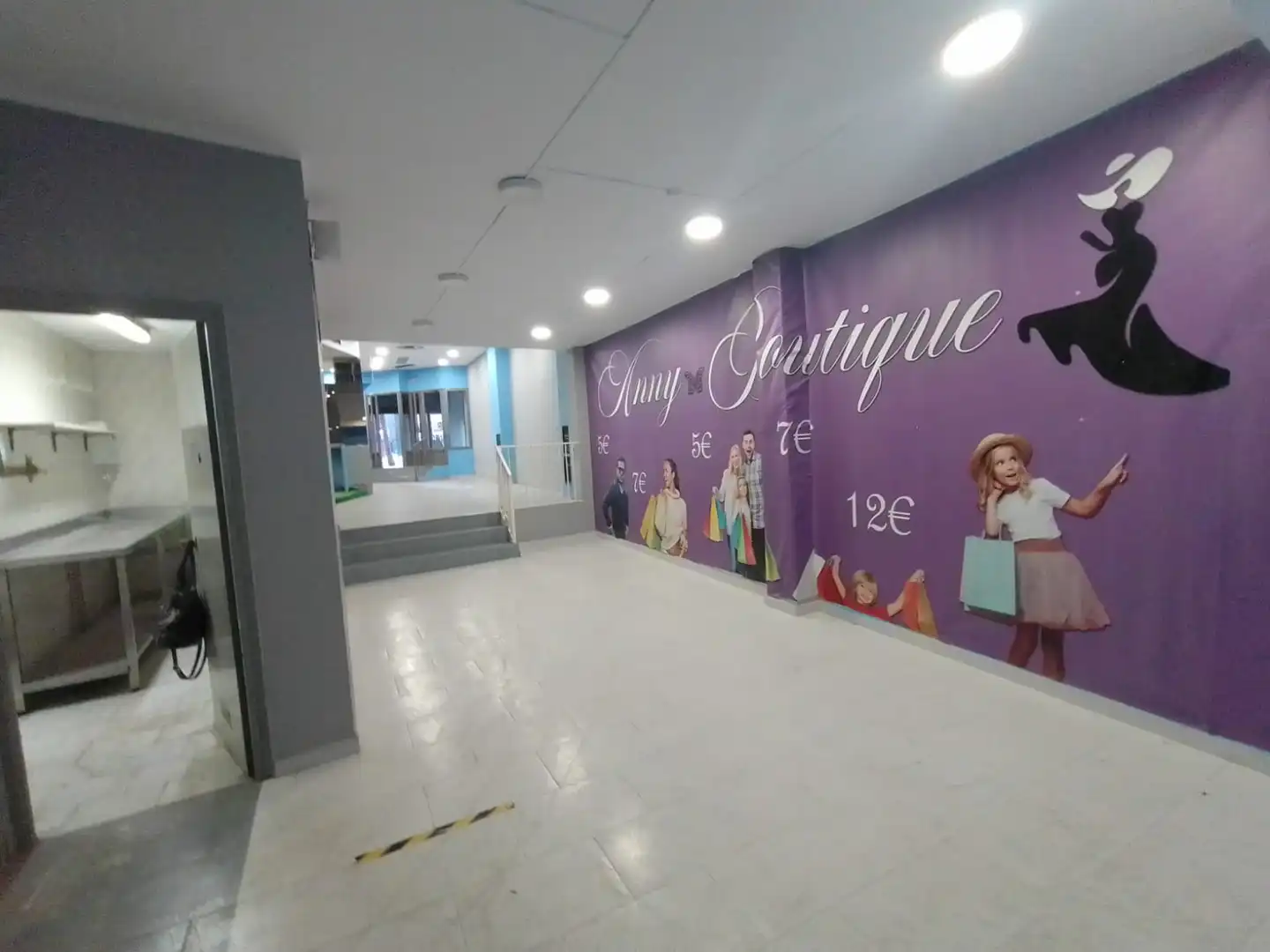 Local en venda en Zaragoza amb Aire condicionat, Calefacció i Moblat