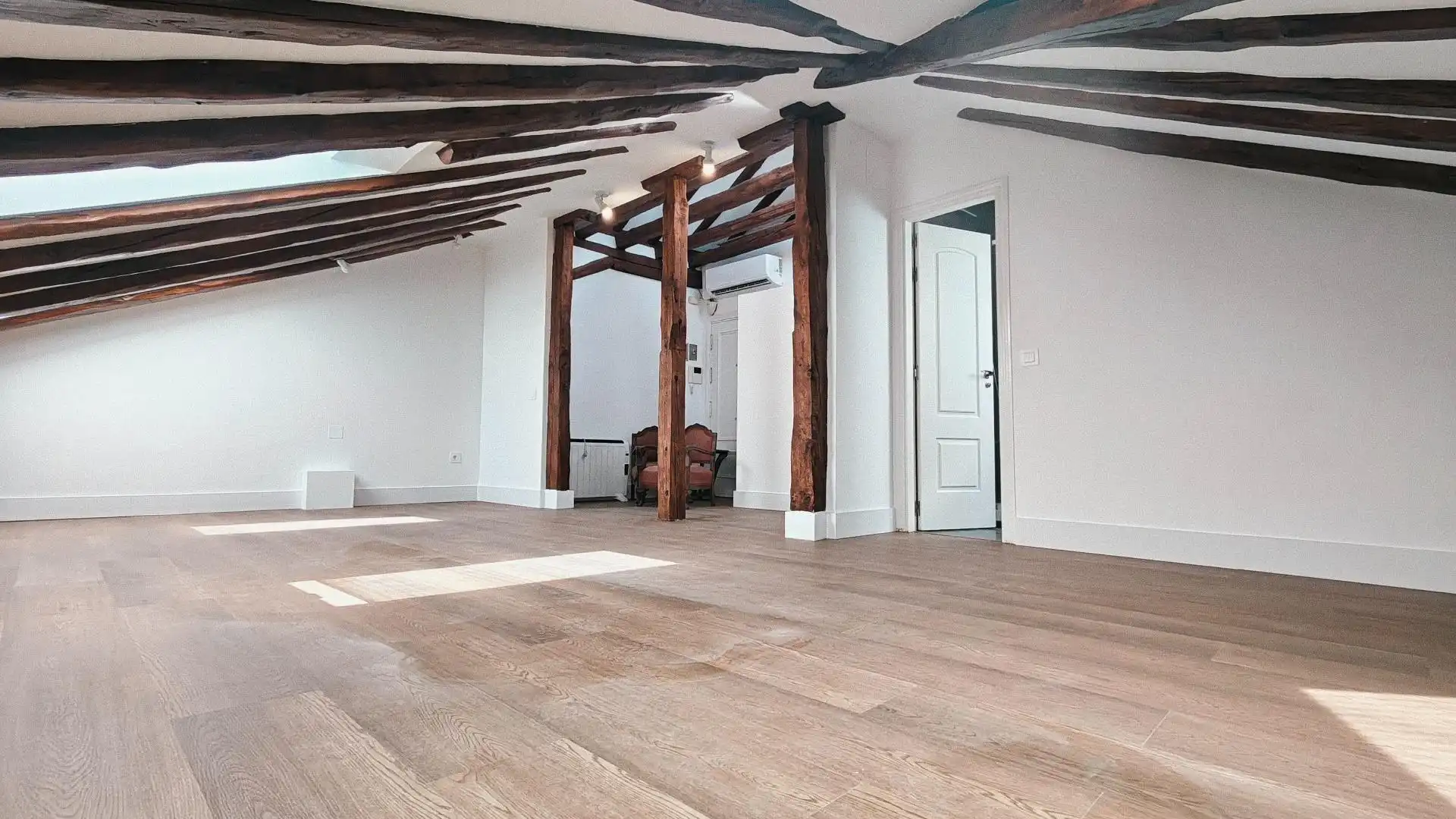 Study for rent in Madrid  with Heating