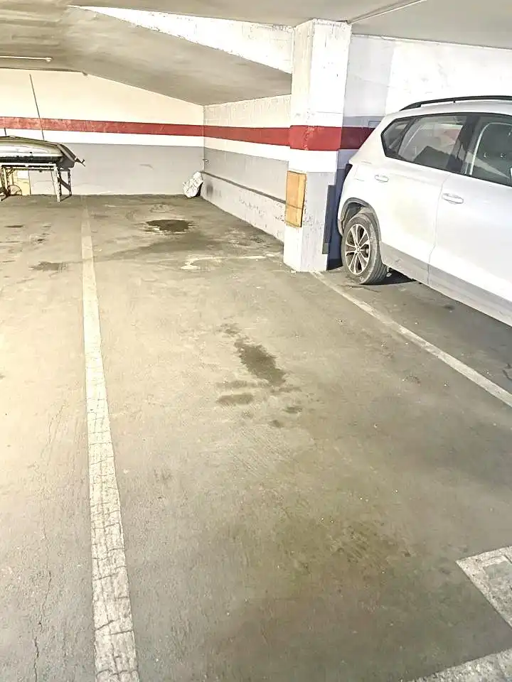 Parking for sale in Travessera Industrial, imagen 6