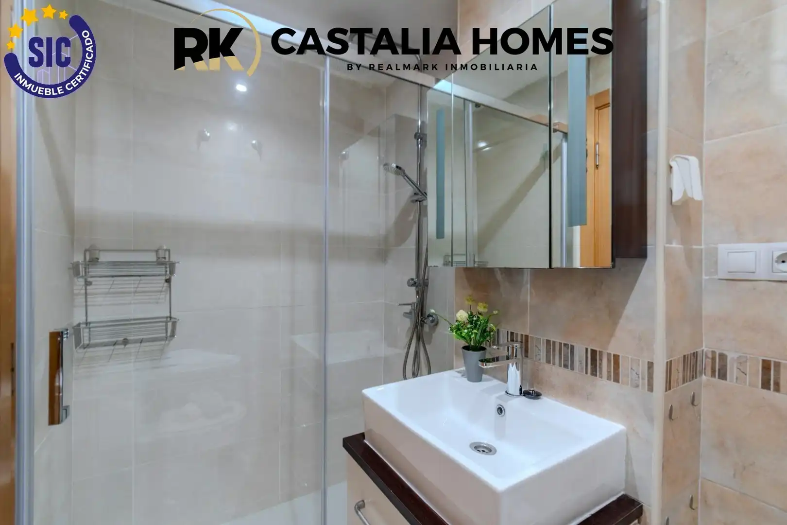 Bany de Apartament en venda en Oropesa del Mar / Orpesa amb Aire condicionat, Jardí privat i Terrassa