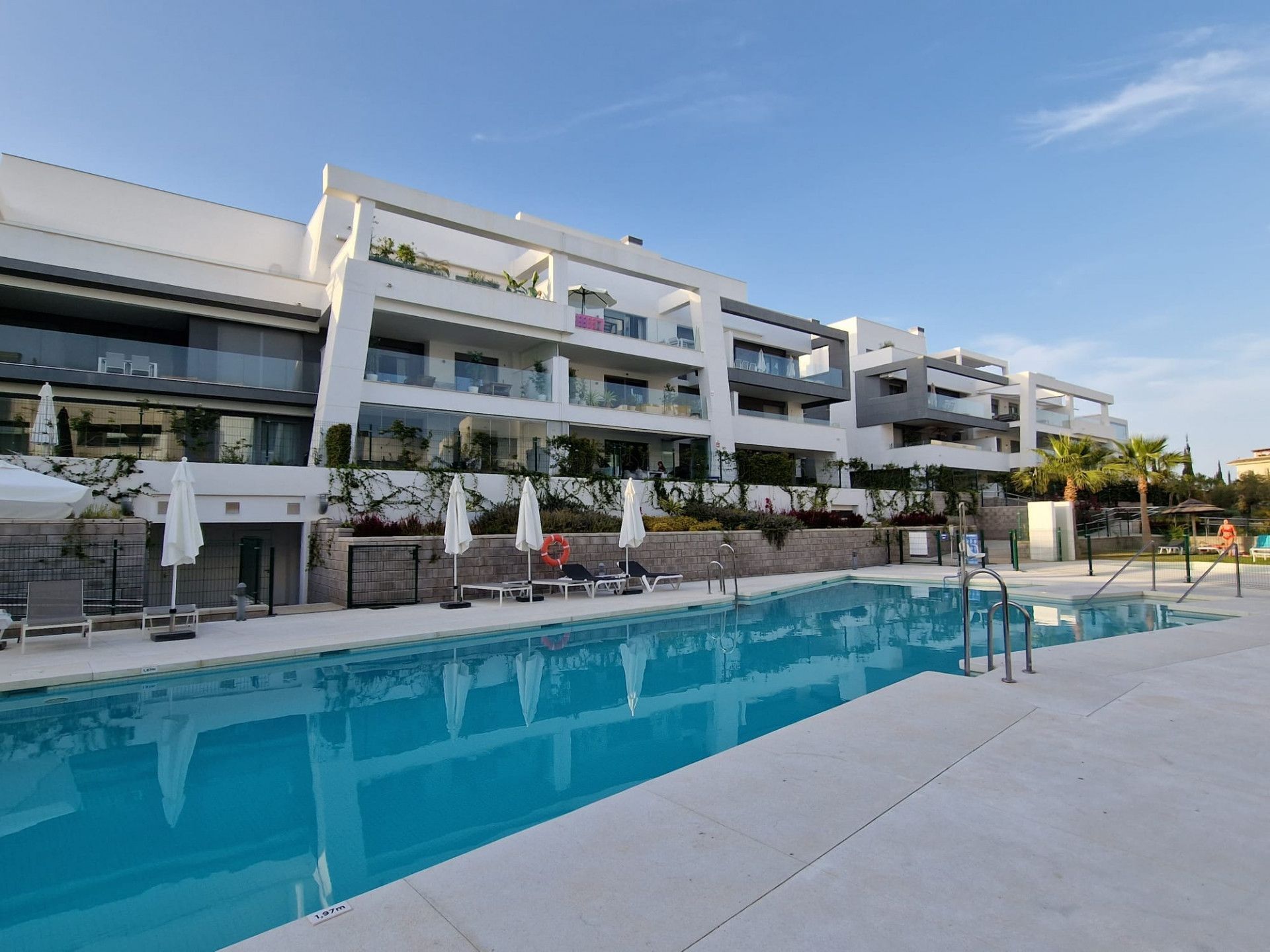 Piscina de Planta baixa de lloguer en Estepona amb Aire condicionat, Terrassa i Traster