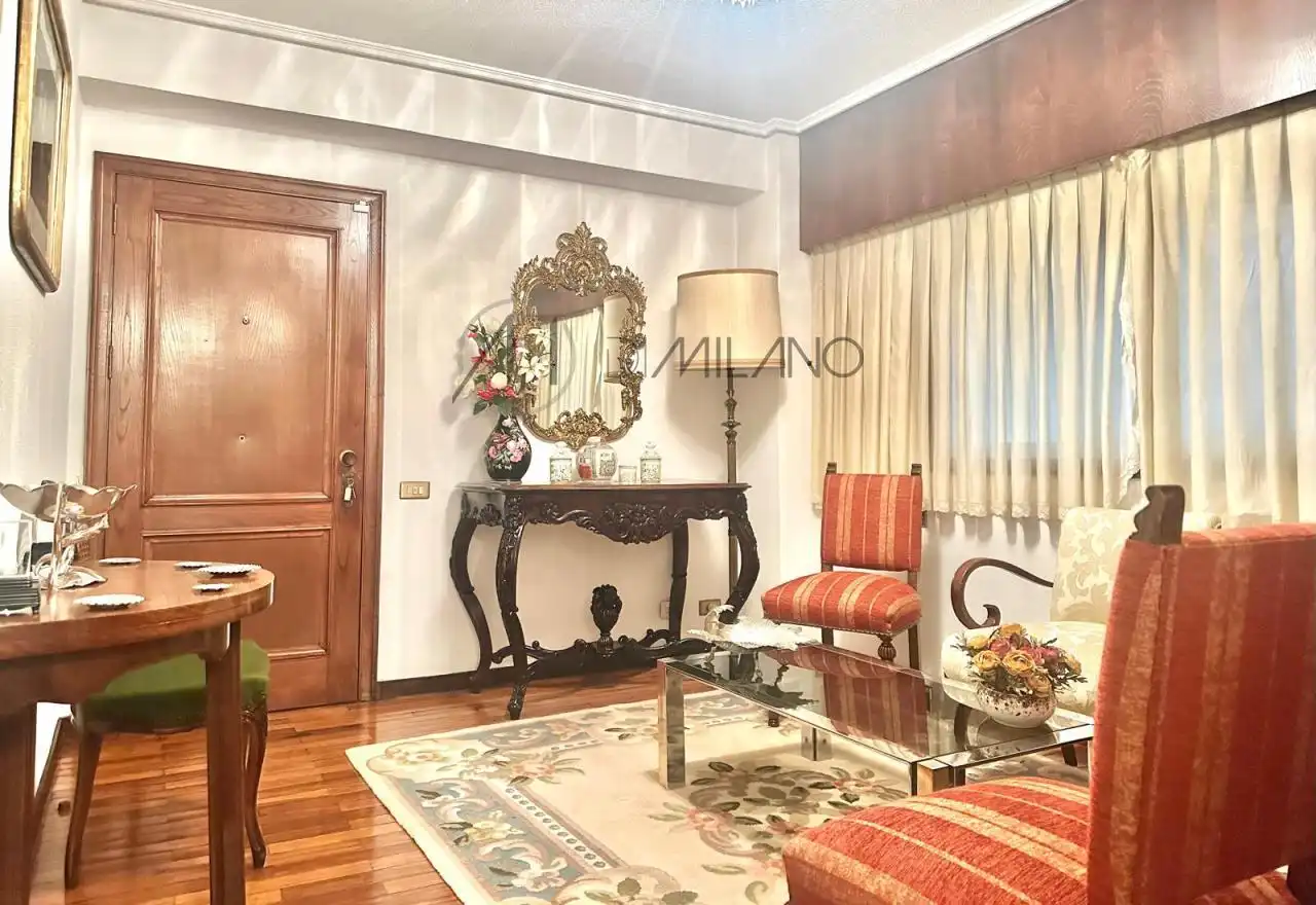 Sala de estar de Piso en venta en Vigo  con Calefacción, Parquet y Trastero