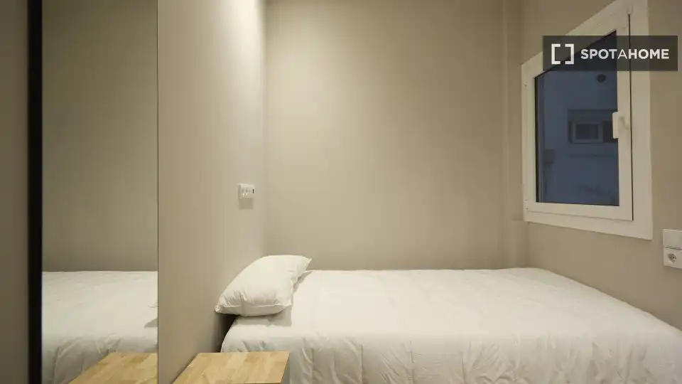 Flat with terrace to rent in Eixample, imagen 12