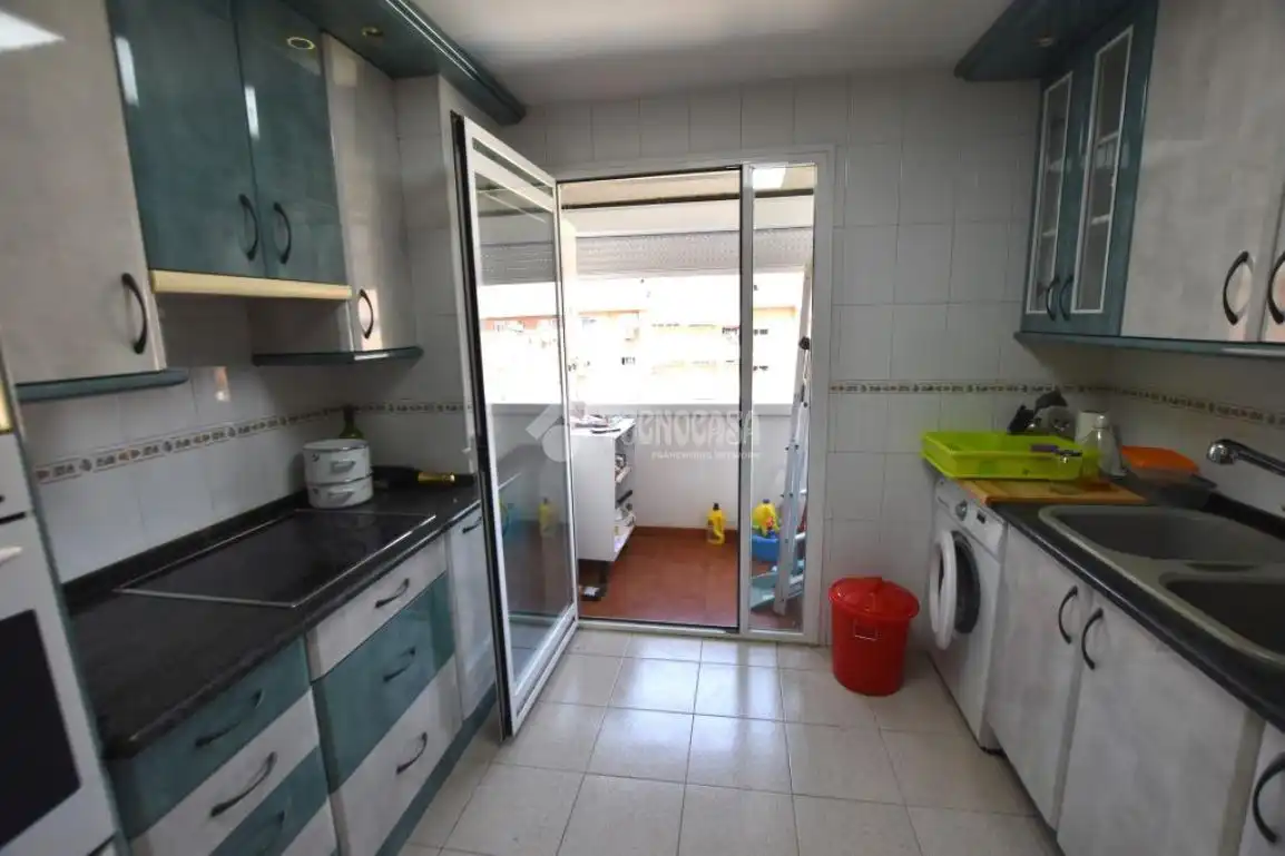 Cuina de Pis en venda en Fuenlabrada amb Aire condicionat, Calefacció i Piscina comunitària