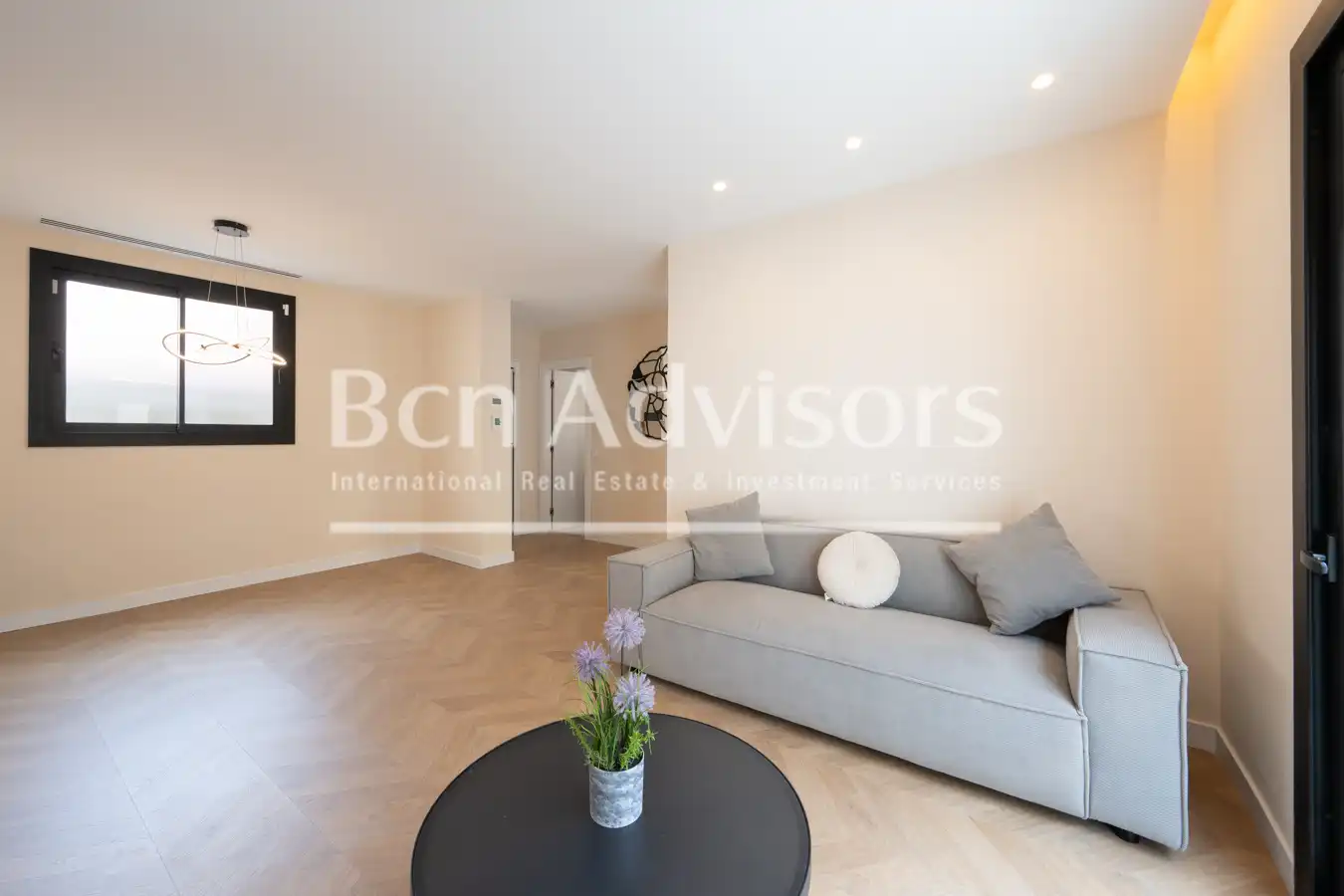 Living room of Flat for sale in Barcelona  with Air Conditioner, Heating and Parquet flooring