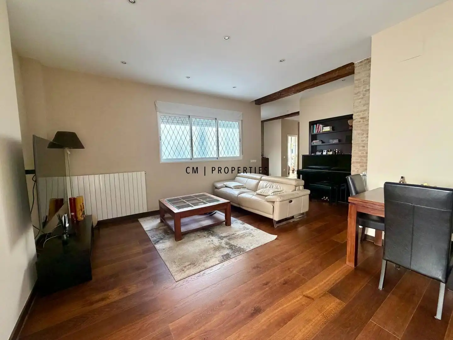 Wohnzimmer von Wohnung zur Miete in Valencia mit Klimaanlage, Heizung und Parkett