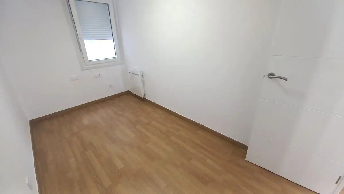 Schlafzimmer von Wohnung zur Miete in A Coruña Capital  mit Heizung und Parkett