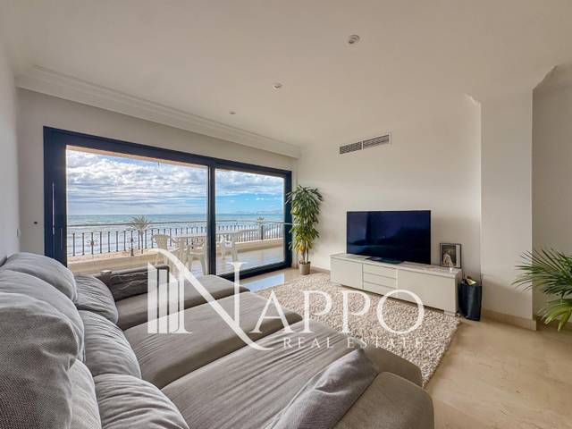 Ático en Alquiler en Illa de Xipre en Ciudad Jardín