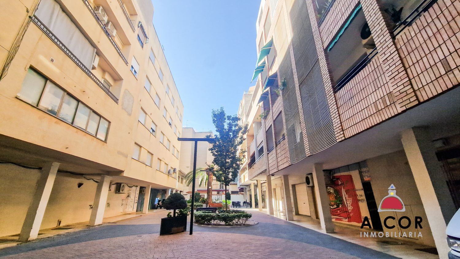 Vista exterior de Pis en venda en Benicarló amb Calefacció, Terrassa i Traster