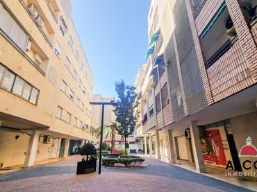 Piso con balcón en venta en Pueblo