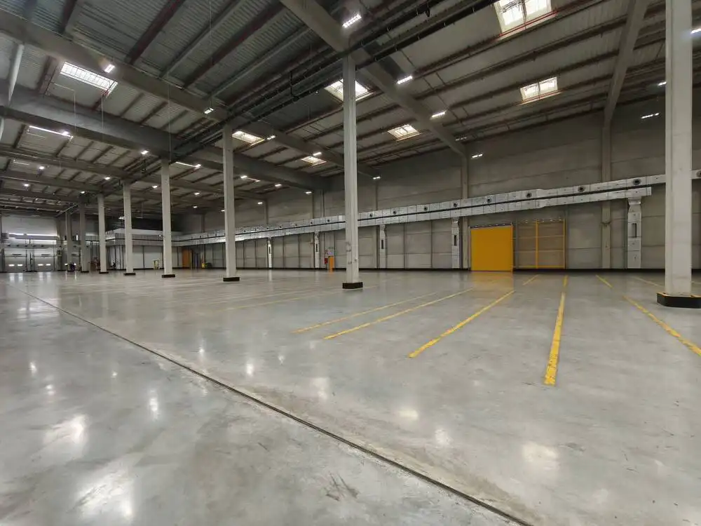 Nau industrial de lloguer a Sant Esteve Sesrovires, imagen 4