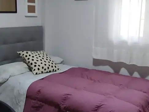 Habitación de Piso en venta en La Zubia Ciudad