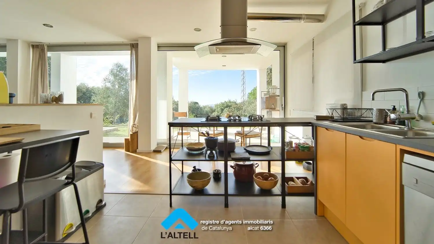 Cocina de Casa o chalet en venta en L'Ametlla del Vallès con Aire acondicionado, Calefacción y Jardín privado