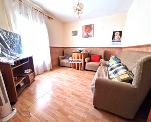 Sala d'estar de Casa adosada en venda en Lorca amb Terrassa, Traster i Moblat