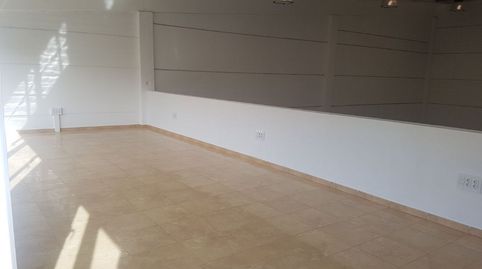 Foto 2 von Fabrikhallen zur Miete in Cruce de Arinaga, Agüimes