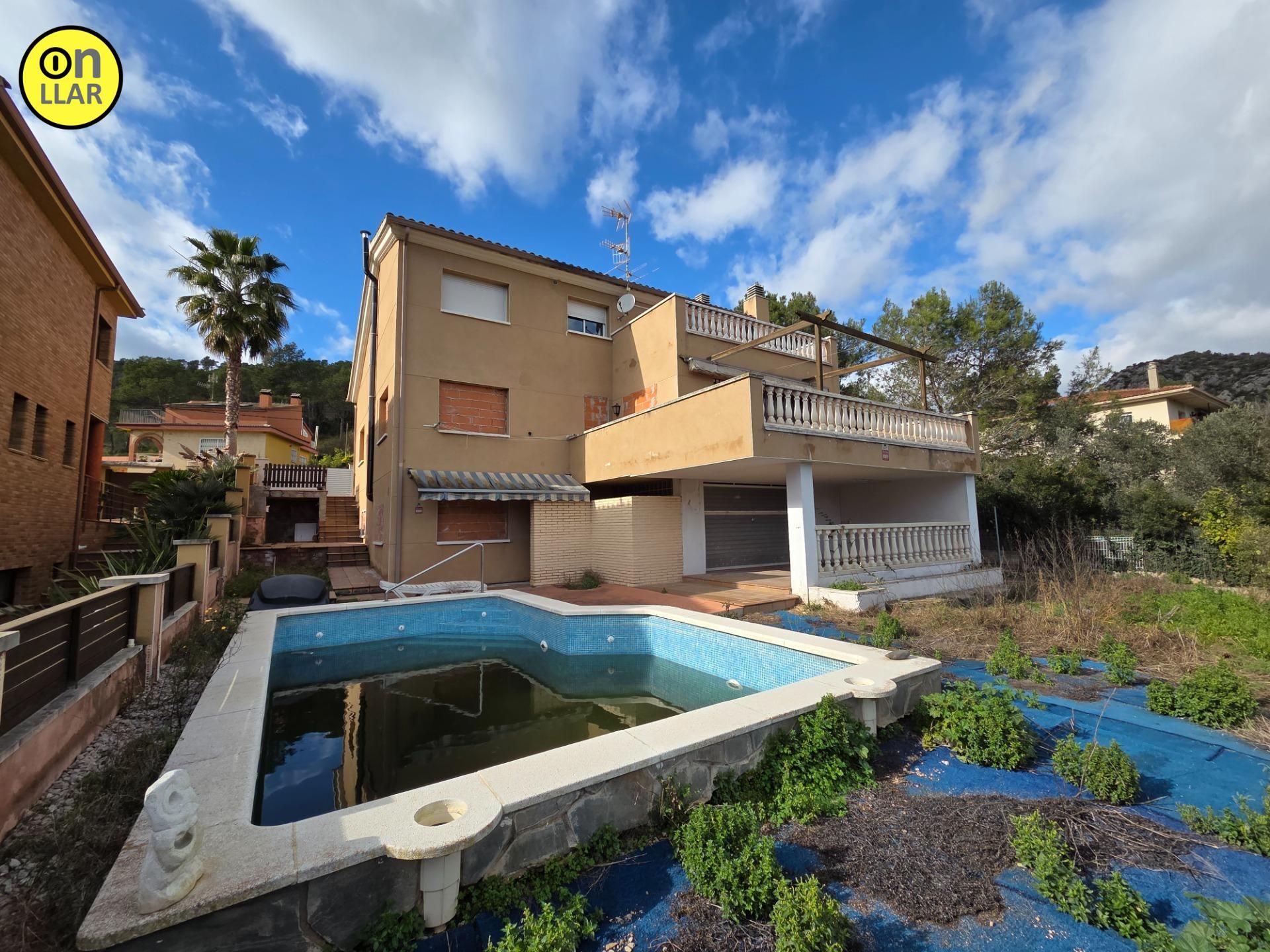 Piscina de Casa o chalet en venta en Canyelles con Piscina comunitaria