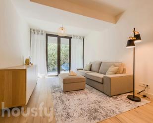 Living room of Flat to rent in  Barcelona Capital  with Air Conditioner, Heating and Private garden