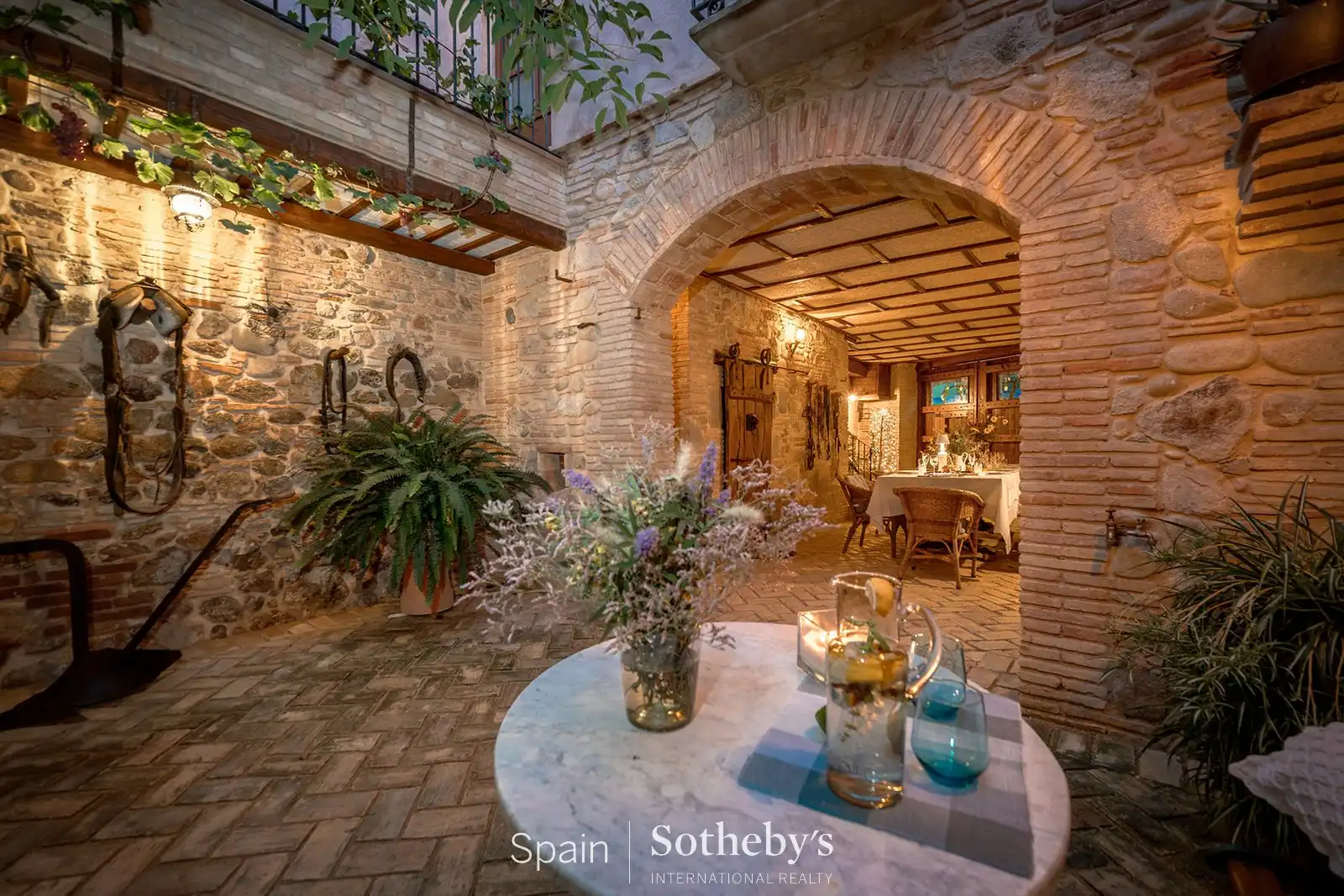 Casa bifamiliare con giardino in vendita a Castelló d'Empúries, imagen 4