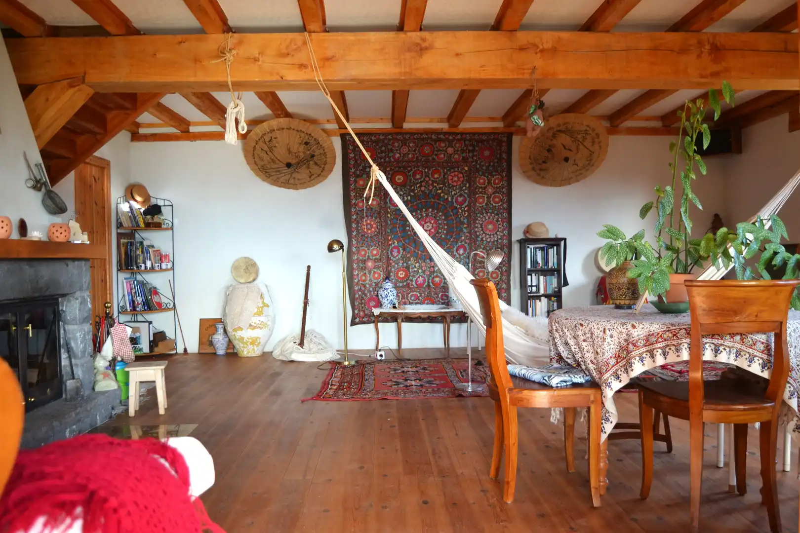 Wohnzimmer von Haus oder Chalet zum Verkauf in Aisa mit Heizung und Privatgarten