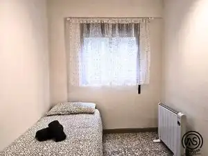 Bedroom of Flat for rent in Zaragoza  with Heating, Furnished and Oven