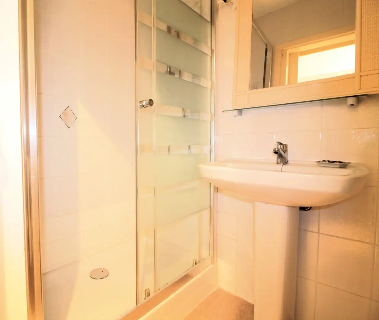 Bathroom of Apartments for sale in Orihuela